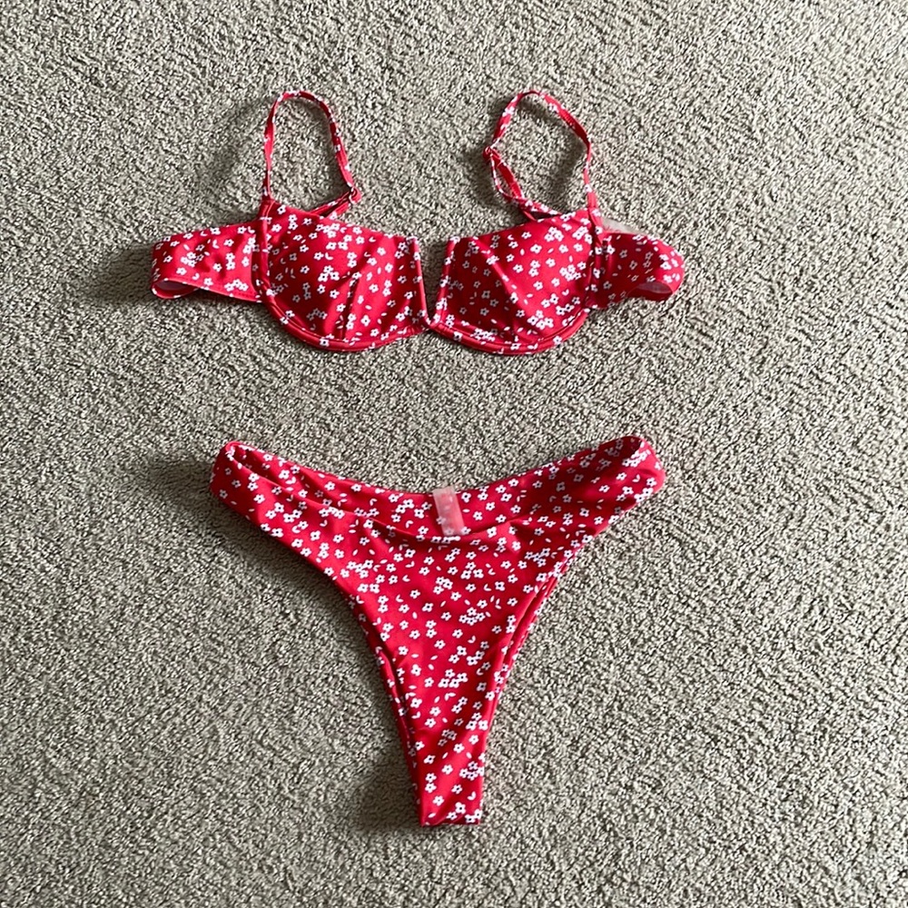 ROMWE red flower bikini M